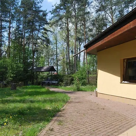 Dom Nad Rzeka *